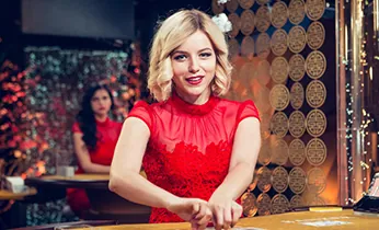 Hỗ trợ khách hàng và rút tiền nhanh tại 678vip